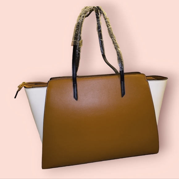 NWOT Open the Wine Tote Purse (Brown&White) w/Cooler, Accessory Set, & Dust Bag - Picture 4 of 17